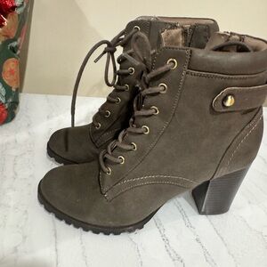 Elegant Taupe Lace-Up Ankle Boots